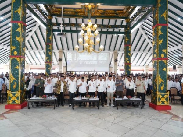 Bupati Malang Hadiri Pelantikan 1.000 Pengurus PAC HKTI, Tegaskan Peran Strategis Petani