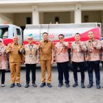 CSR truk tangki Bank Jatim untuk Tugu Tirta