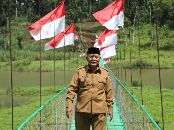 Bupati Malang Hadiri Peresmian 218 Jembatan Oleh Presiden Prabowo Di Desa Ternyang