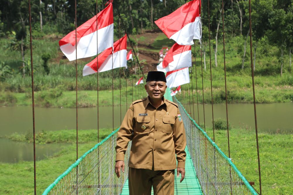 Bupati Malang Hadiri Peresmian 218 Jembatan Oleh Presiden Prabowo Di Desa Ternyang