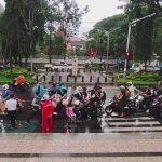 Matos Bagikan 2.000 Takjil Di Hari Pertama Ramadan, Antusias Warga Tetap Tinggi Meski Hujan