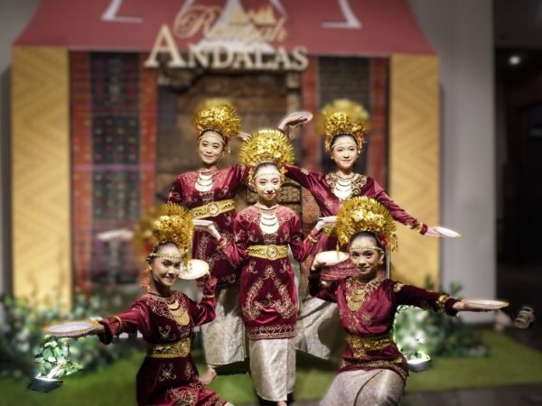 Rempah Andalas Hotel Santika