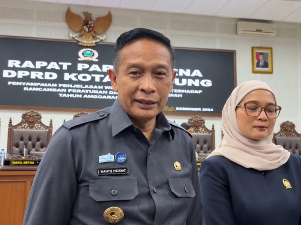 Indonesian Government Meeting Portrait