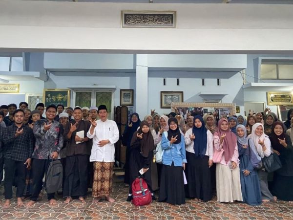 Pengajian Kitab Bidayatul Hidayah UIN Malang